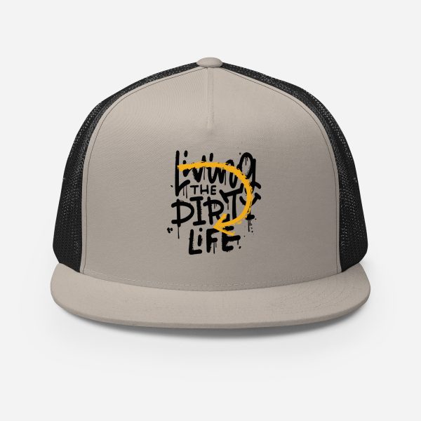 Men's Trucker Hat Living the Dirty Life Cool Graphic Design - Image 3