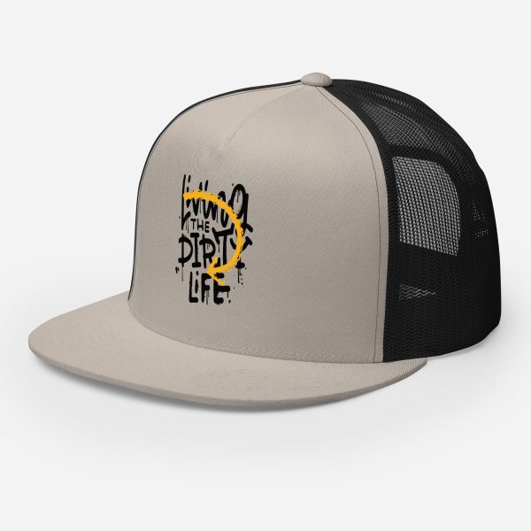 Men's Trucker Hat Living the Dirty Life Cool Graphic Design - Image 4